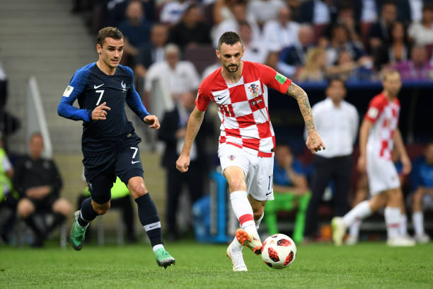 围绕该球员 围绕该球员